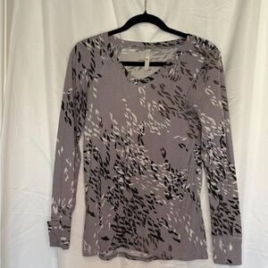 LulaRoe Hazel Gray Patterned long sleeve, V-neck Women's Top​